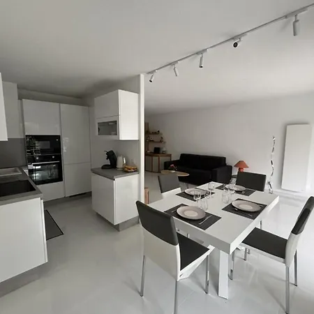 Apartment Moderne A Saint-raphael, 2 Saint-Raphael (Var)
