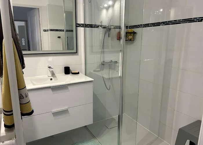 아파트 Moderne A Saint-raphael, 2 - Fr-1-226a-204 *